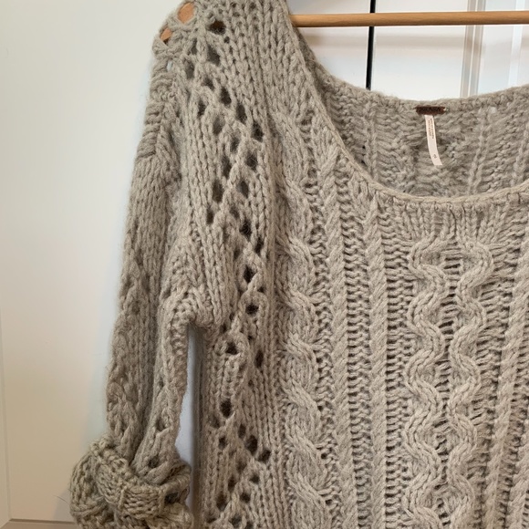 Sweater - Picture 2 of 3